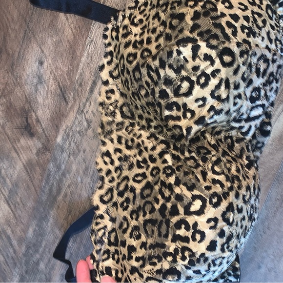 Comfort choice leopard cheetah lace half cami wirefree padded bra size 52C - Picture 2 of 4